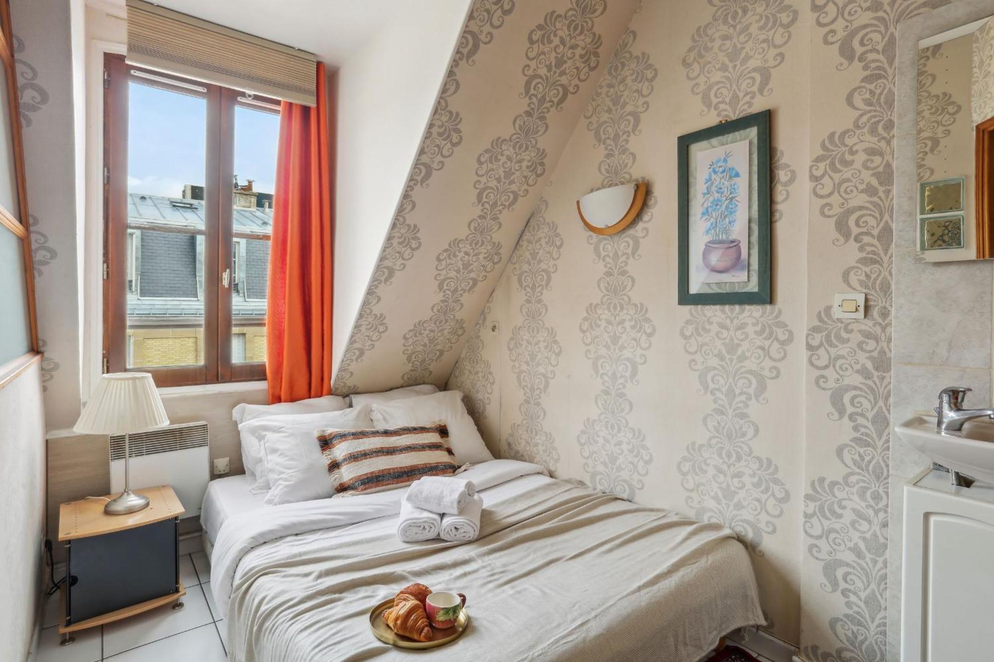 Eiffel Tower & Faubourg - 1Br - Cityapartmentstay Paris Exterior foto
